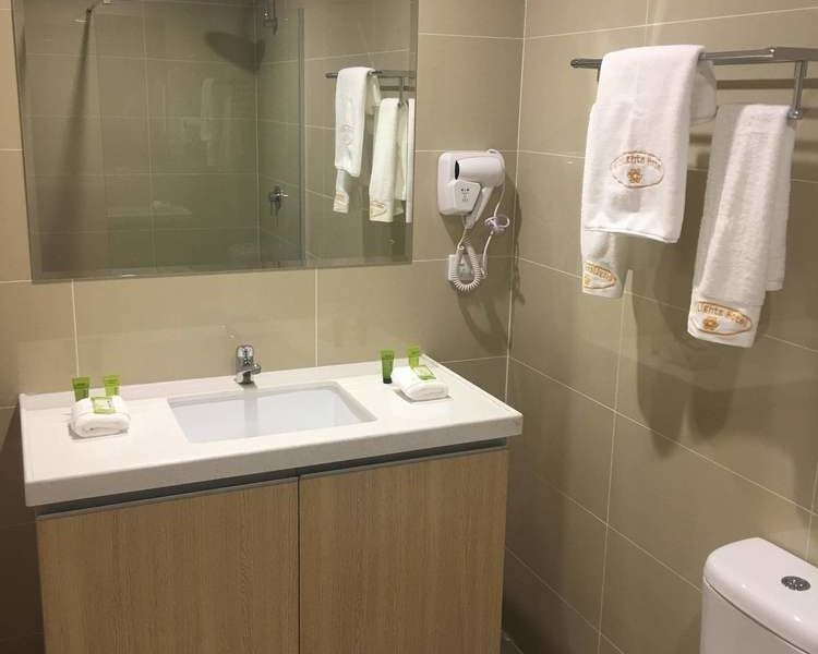 Hotel Photo 9