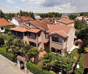 Apartments Sven-Marino Porec Croatia