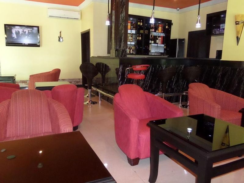 Hotel Photo 9