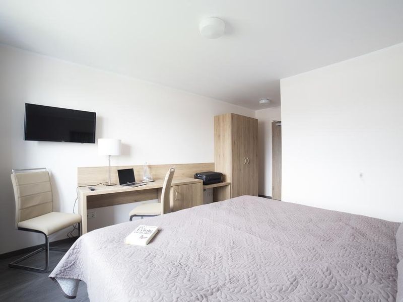 Hotel Photo 6