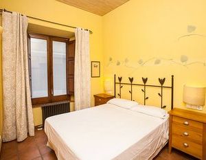 Apartamentos Gerona Dreams Rentals Girona Spain