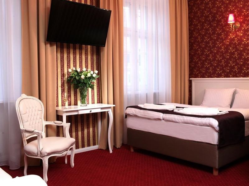 Hotel Photo 1