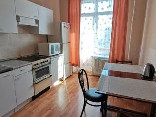 2 комнатные Apartments on Komendatsky Prospect