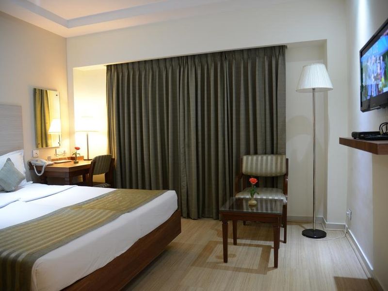 Hotel Photo 1