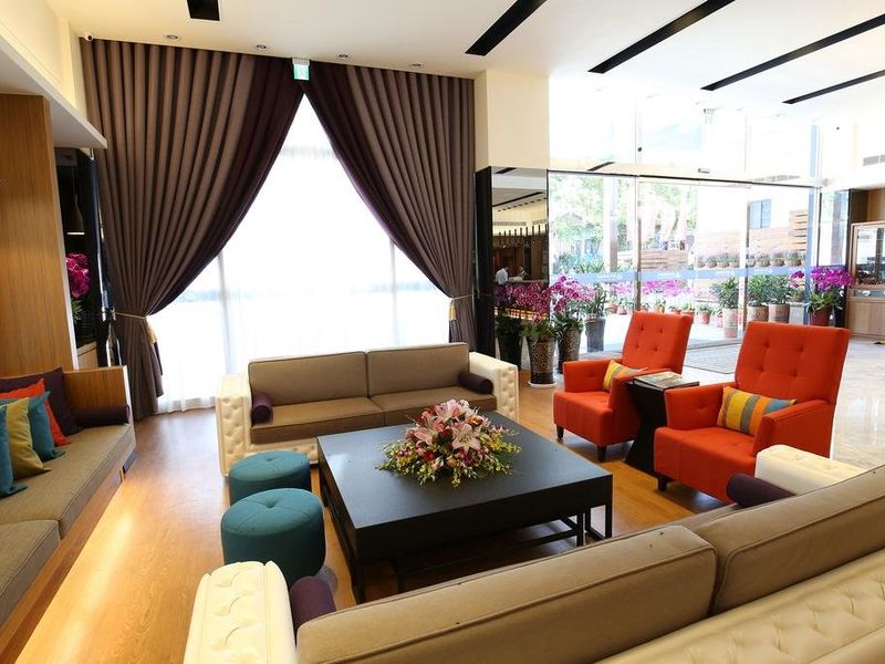 Hotel Photo 8