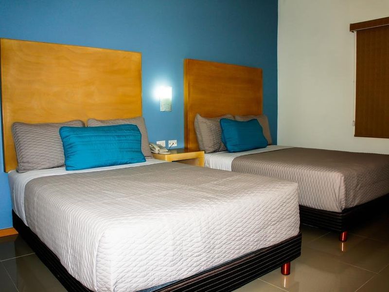 Hotel Photo 4