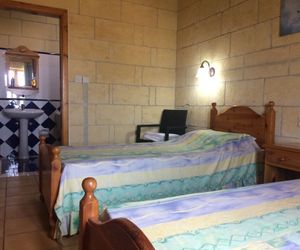 Orchids House Bed and Breakfast Marsalforn Republic of Malta