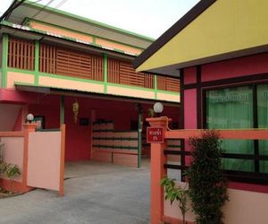 Kanda Guesthouse Sri Racha Thailand