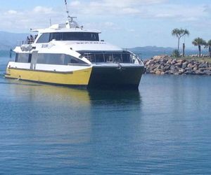 BOUTIQUE APARTMENTS BEACH LOCATION Townsville Australia