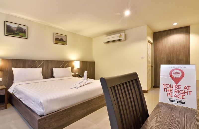 Nida Rooms Patong Silk House