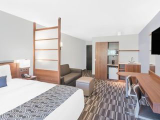 Фото отеля Microtel Inn & Suites by Wyndham Binghamton