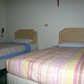 NearBy Hotel