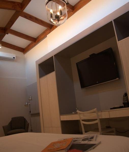 Hotel Photo 12