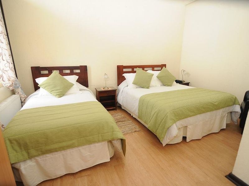 Hotel Photo 8
