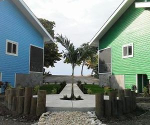 Serenity Beach Cottages Utila Island Honduras
