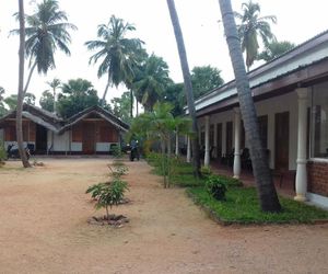 Hotel Sea Shadow Trincomalee Sri Lanka