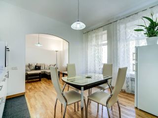 Sunny City Central Flat