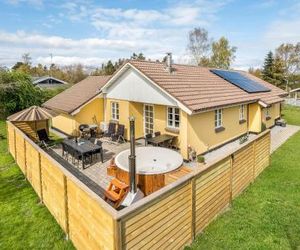 Holiday home MorsÃ¸vej Glesborg II Glaesborg Denmark