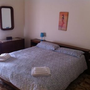 NearBy Hotel