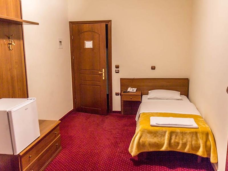 Hotel Photo 9