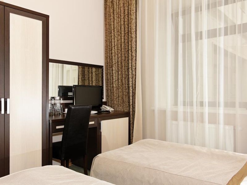 Hotel Photo 1