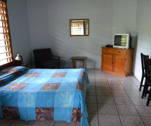 Mariposa Lodge Gravel Bay Honduras