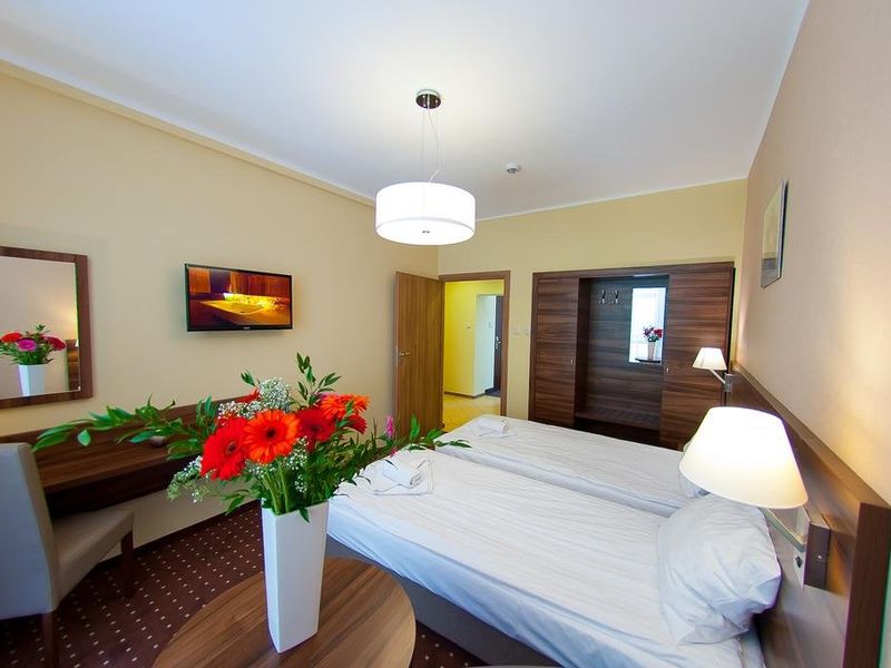 Hotel Photo 1