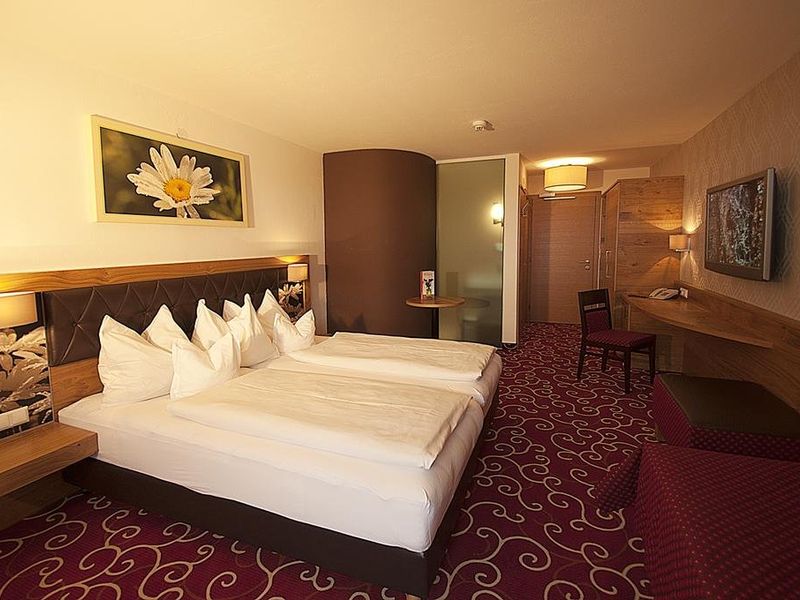 Hotel Photo 9