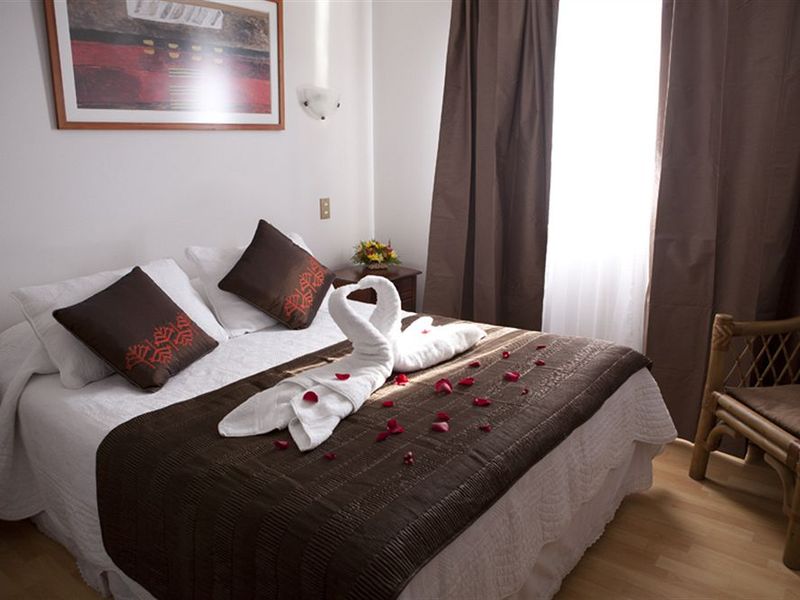 Hotel Photo 1