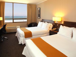 Фото отеля Holiday Inn Express - Iquique, an IHG Hotel