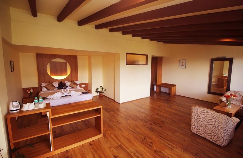 Hotel Tarayana Grand