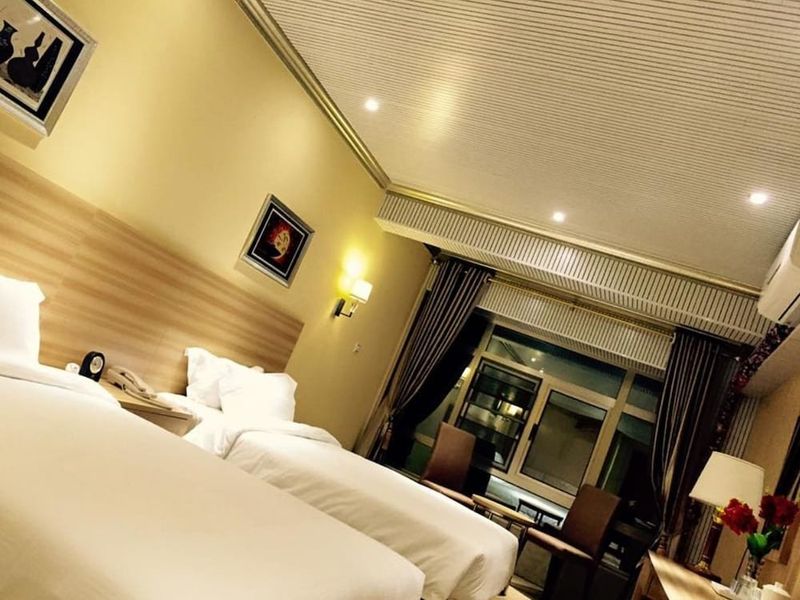 Hotel Photo 1