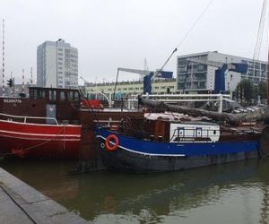 Boat-Apartment Rotterdam Fokkelina Rotterdam Netherlands