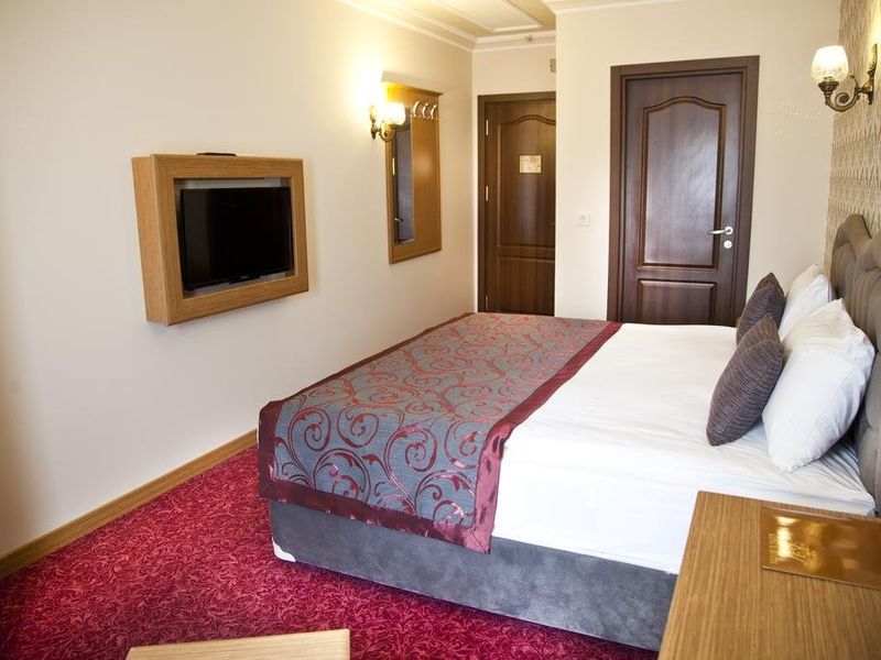 Hotel Photo 1