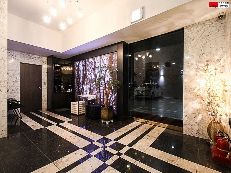 Hotel Photo 5