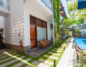 7S Hotel Blue Dragon Duong Dong Vietnam