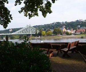 Ferienwohnung an der Elbe Dresden Germany