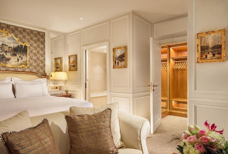 image of hotel Hotel Splendide Royal Paris - Relais & Châteaux