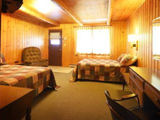 Hotel pic Sportsman Lodge Melrose MT