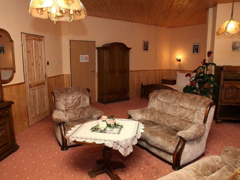 Hotel Photo 9