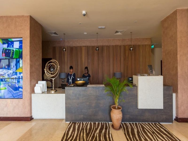 Hotel Photo 9