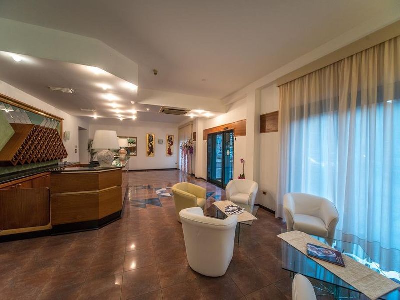 Hotel Photo 21