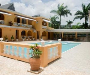 Guest House Villa Royal Montego Bay Jamaica