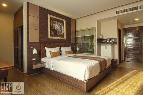 Hotel Photo 12