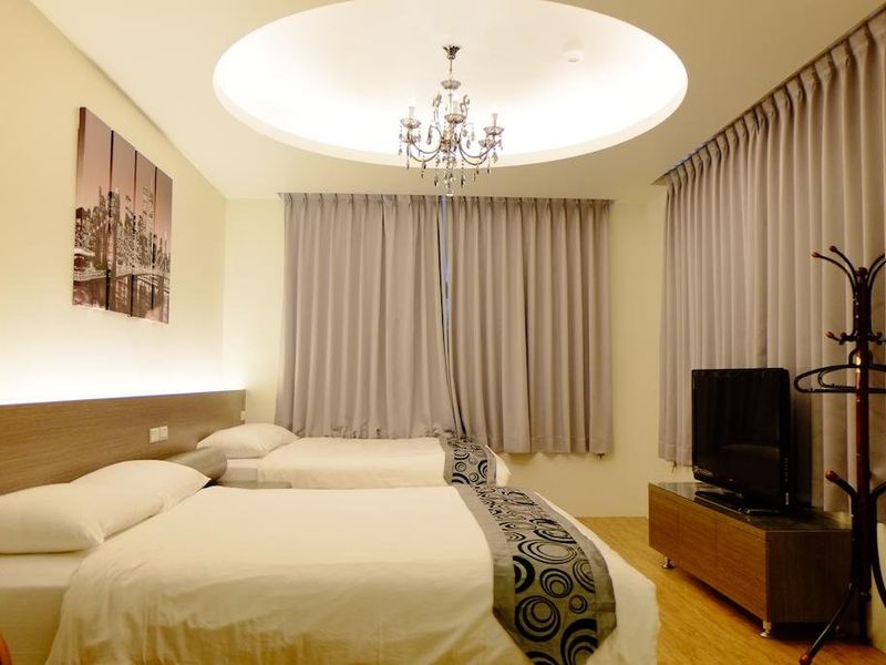 Hotel Photo 1