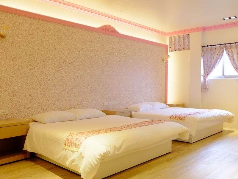 Hotel Photo 9