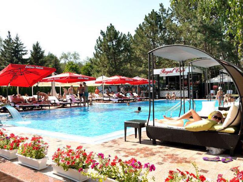 Hotel Photo 1