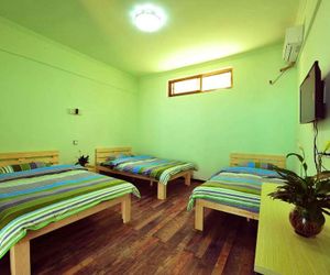 Go Your Own Way Hostel Dunhuang China
