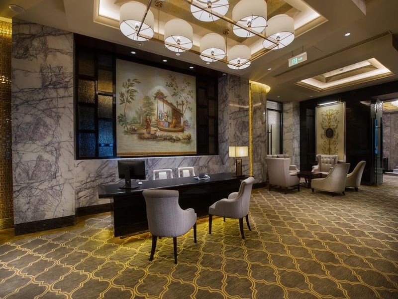 Hotel Photo 16