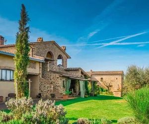 Agriturismo Monsole-Appartamento Farfalle Montalcino Italy